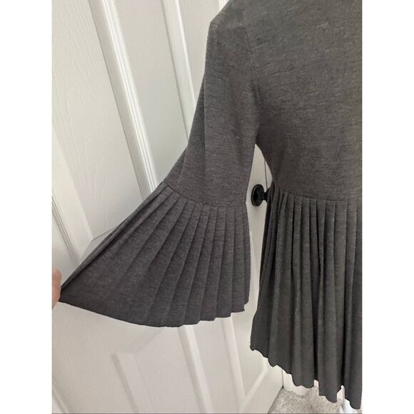 AGB Pleated Jacket - Picture 6 of 11